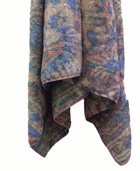 Fresco Towels 	Indian Paisley Bronze Bath Towel